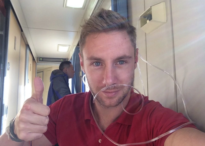 Tuyến đường sắt giá trị tới 110.000 tỷ đồng: Là “con rồng thép trên trời”, hành khách phải thở oxy nhưng ai cũng thấy "rất đáng" - Ảnh 3.