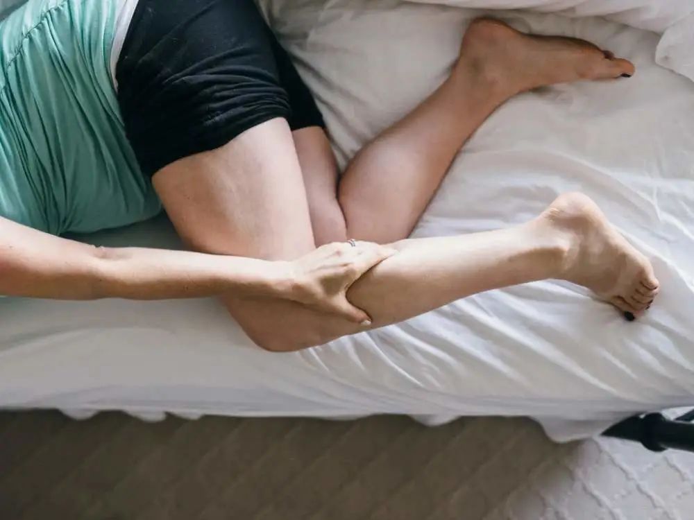 Chân như chuông cảnh báo ung thư phổi: Thấy 3 điểm bất thường này, phải đi chụp CT càng sớm càng tốt! - Ảnh 2.