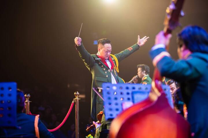 Nam NSND mang hàm Đại tá, có bằng tiến sĩ, là Phó Hiệu trưởng trường quân đội Nam NSND mang hàm Đại tá, có bằng tiến sĩ, là Phó Hiệu trưởng trường quân đội