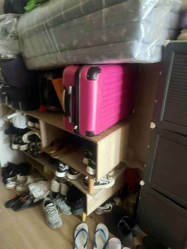 Cảnh sống chen chúc trong căn hộ 'như chuồng heo' ở Singapore gây vỡ mộng