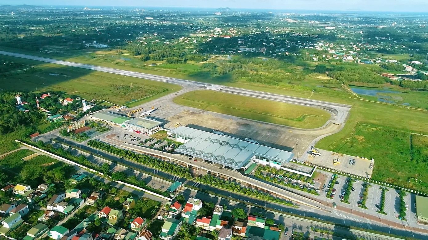 Cuộc "lột xác" của sân bay quốc tế tại Việt Nam sau 3 tháng đóng cửa- Ảnh 1.