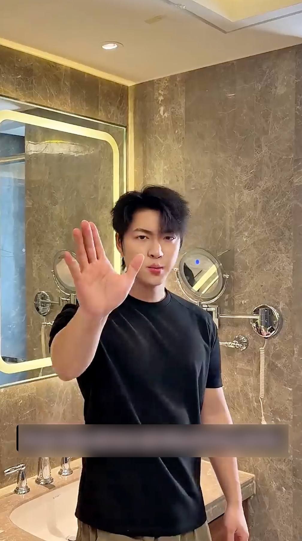 - Ảnh 1. - Ảnh 1.