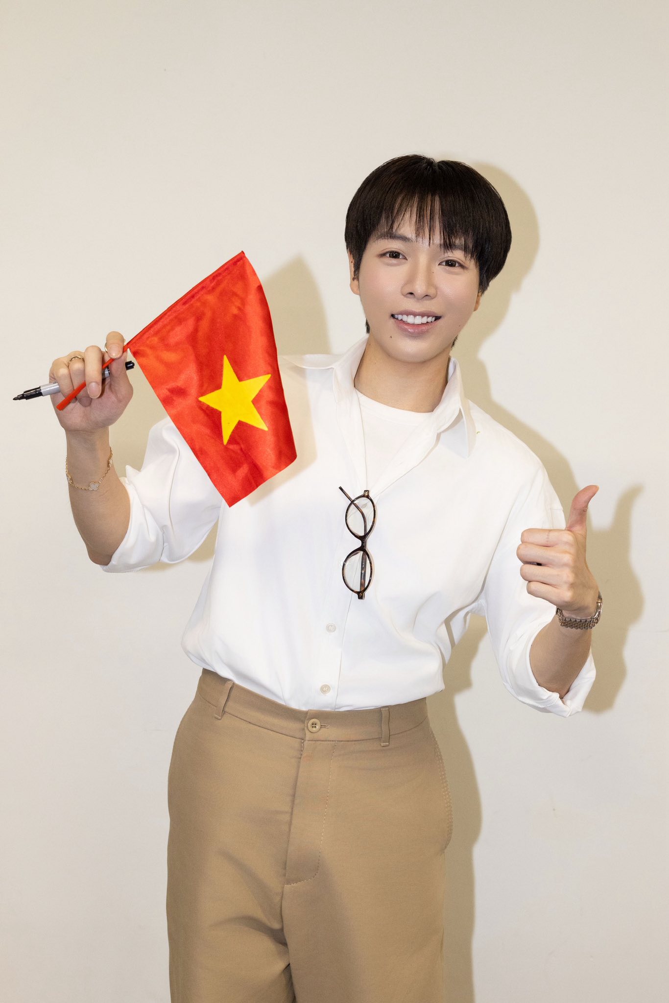 Các nghệ sĩ ủng hộ đồng bào Thái Nguyên vượt bão lũ - Ảnh 4.