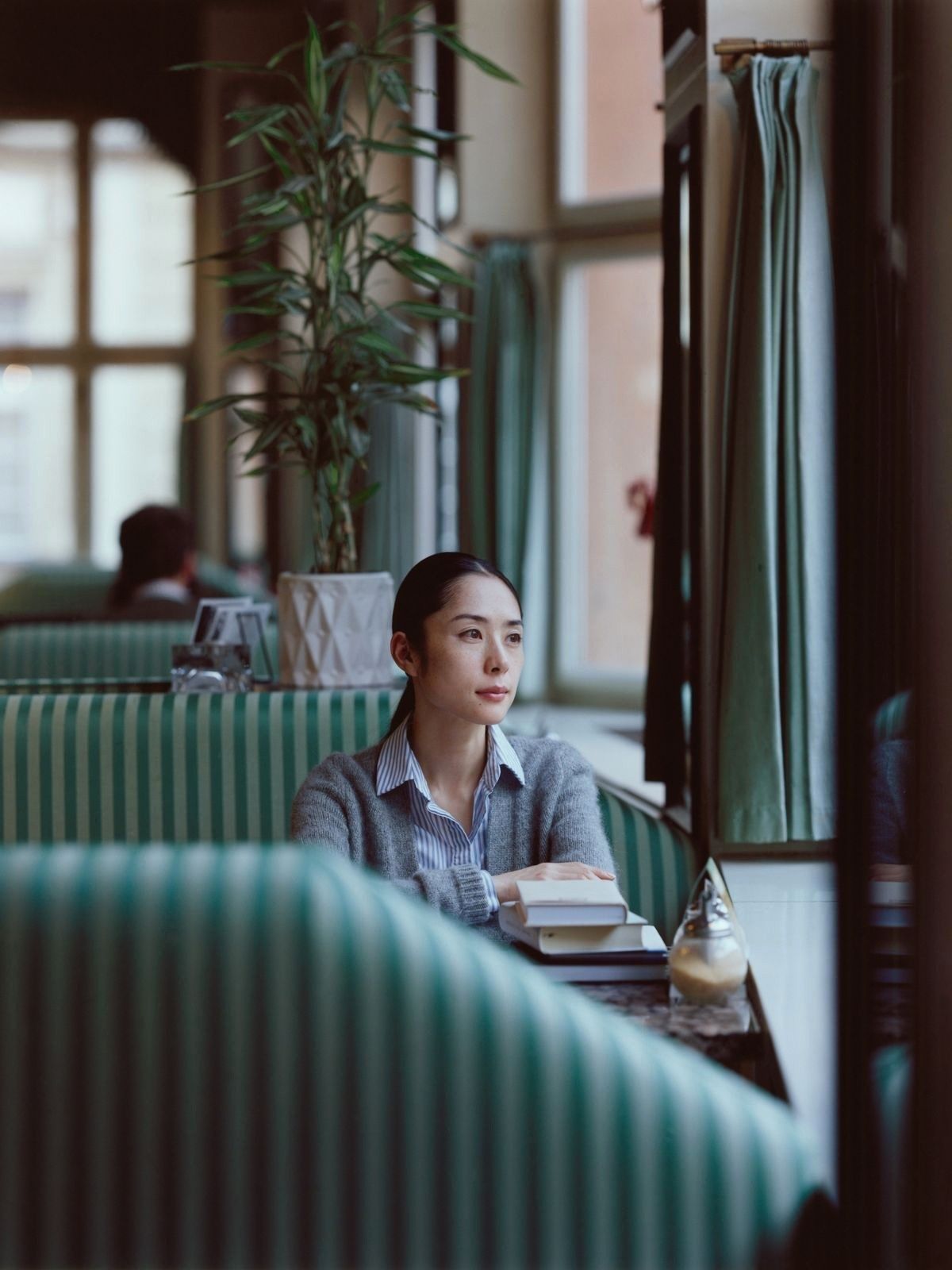 Dốc tiền tiết kiệm 10 năm mua nhà cho con, chứng kiến 1 cảnh người mẹ quyết định: Con tự lo thân, mẹ không chi 1 đồng nào nữa Dốc tiền tiết kiệm 10 năm mua nhà cho con, chứng kiến 1 cảnh người mẹ quyết định: Con tự lo thân, mẹ không chi 1 đồng nào nữa