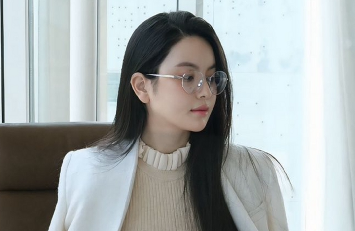 Bộ Công Thương: Vụ tố cáo bà Chu Thanh Huyền 'tương đối phức tạp' Bộ Công Thương: Vụ tố cáo bà Chu Thanh Huyền 'tương đối phức tạp'