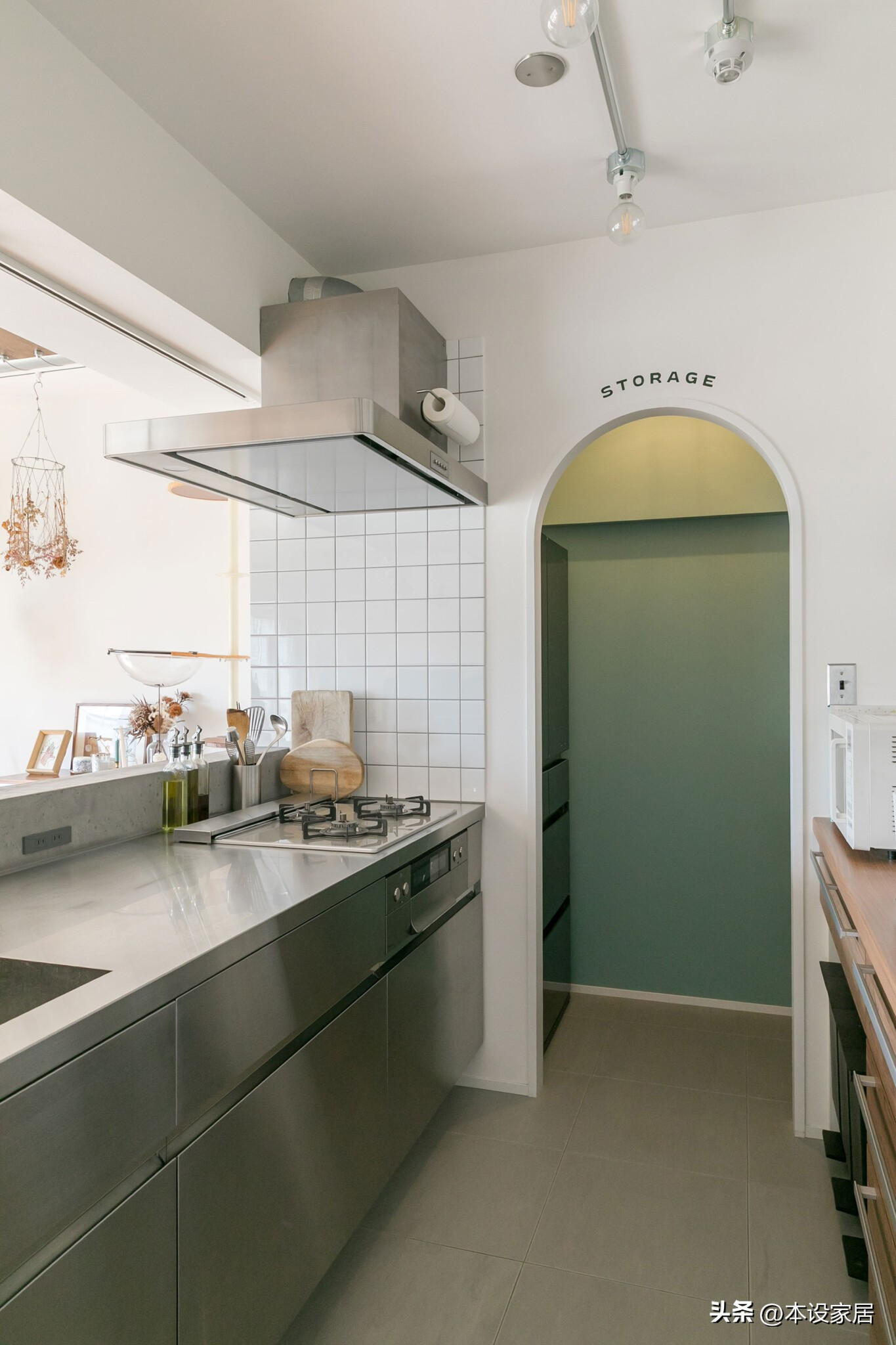 Không giao du, không mua sắm bừa bãi, chỉ chọn đồ tốt nhất: Người vợ Nhật Bản biến căn hộ 59m² thành cuộc sống thanh lịch đáng mơ ước- Ảnh 8.