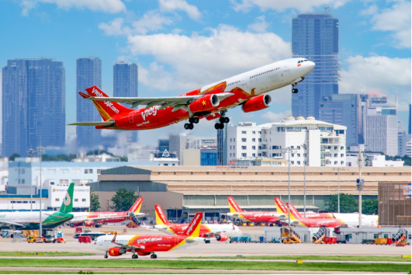 Mừng ngày đôi 10/10, Vietjet tặng triệu vé giảm nửa giá cho tín đồ du lịch - Ảnh 1. Mừng ngày đôi 10/10, Vietjet tặng triệu vé giảm nửa giá cho tín đồ du lịch - Ảnh 1.