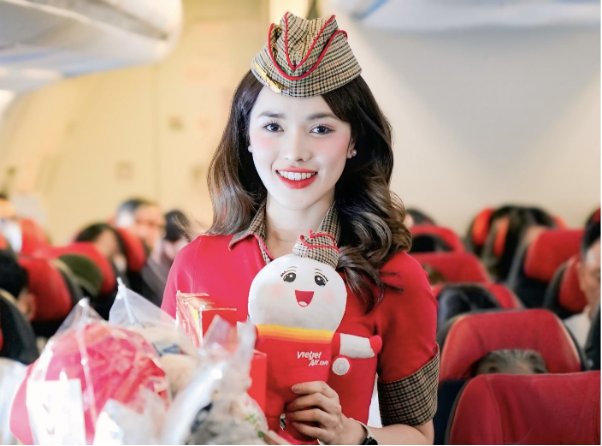 Mừng ngày đôi 10/10, Vietjet tặng triệu vé giảm nửa giá cho tín đồ du lịch - Ảnh 2. Mừng ngày đôi 10/10, Vietjet tặng triệu vé giảm nửa giá cho tín đồ du lịch - Ảnh 2.