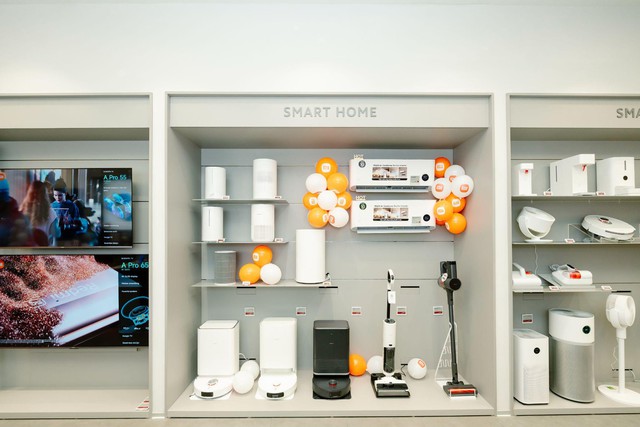 Xiaomi Việt Nam mở rộng từ smartphone đến hệ sinh thái gia dụng thông minh - Ảnh 3. Xiaomi Việt Nam mở rộng từ smartphone đến hệ sinh thái gia dụng thông minh - Ảnh 3.