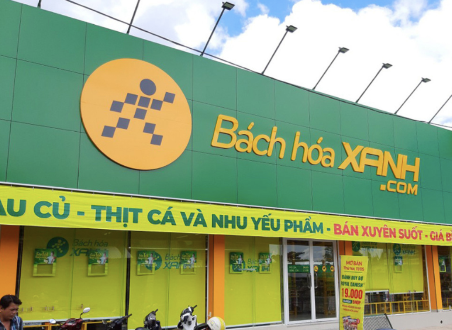 Bách Hóa Xanh của đại gia Nguyễn Đức Tài "rục rịch" tuyển quân tại Ninh Bình, chuẩn bị kế hoạch Bắc tiến - Ảnh 2. Bách Hóa Xanh của đại gia Nguyễn Đức Tài "rục rịch" tuyển quân tại Ninh Bình, chuẩn bị kế hoạch Bắc tiến - Ảnh 2.