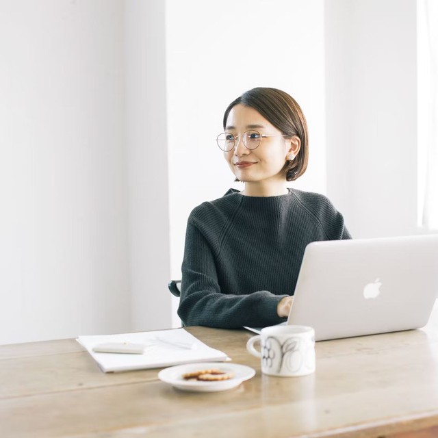 Bài học rút ra khi qua tuổi 40: Lương dù thấp cũng không nên tiếc tiền cho 4 thứ này, nhất là điều số 2!- Ảnh 1. Bài học rút ra khi qua tuổi 40: Lương dù thấp cũng không nên tiếc tiền cho 4 thứ này, nhất là điều số 2!- Ảnh 1.