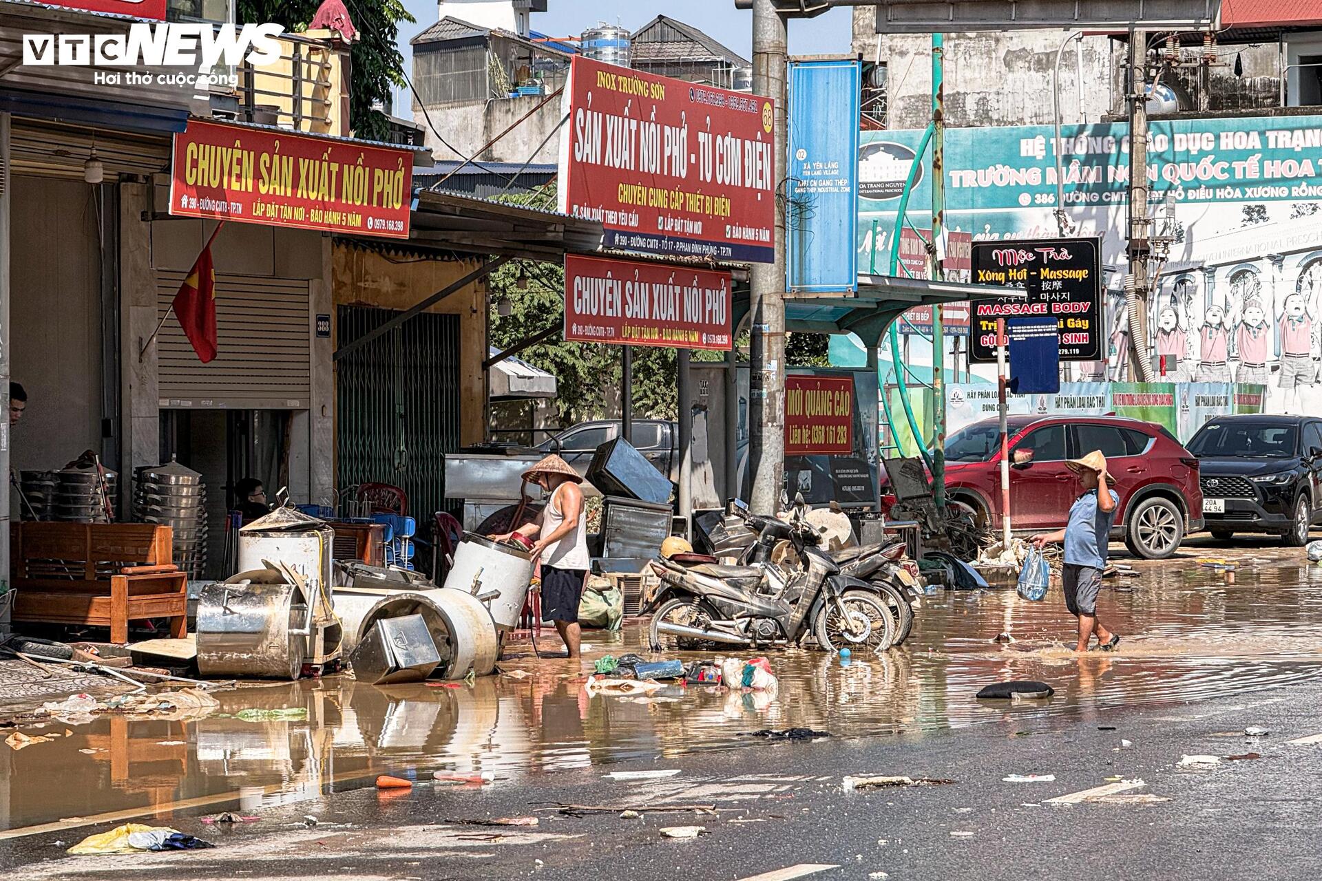 Hình ảnh Thái Nguyên tan hoang sau lũ lịch sử- Ảnh 2. Hình ảnh Thái Nguyên tan hoang sau lũ lịch sử- Ảnh 2.