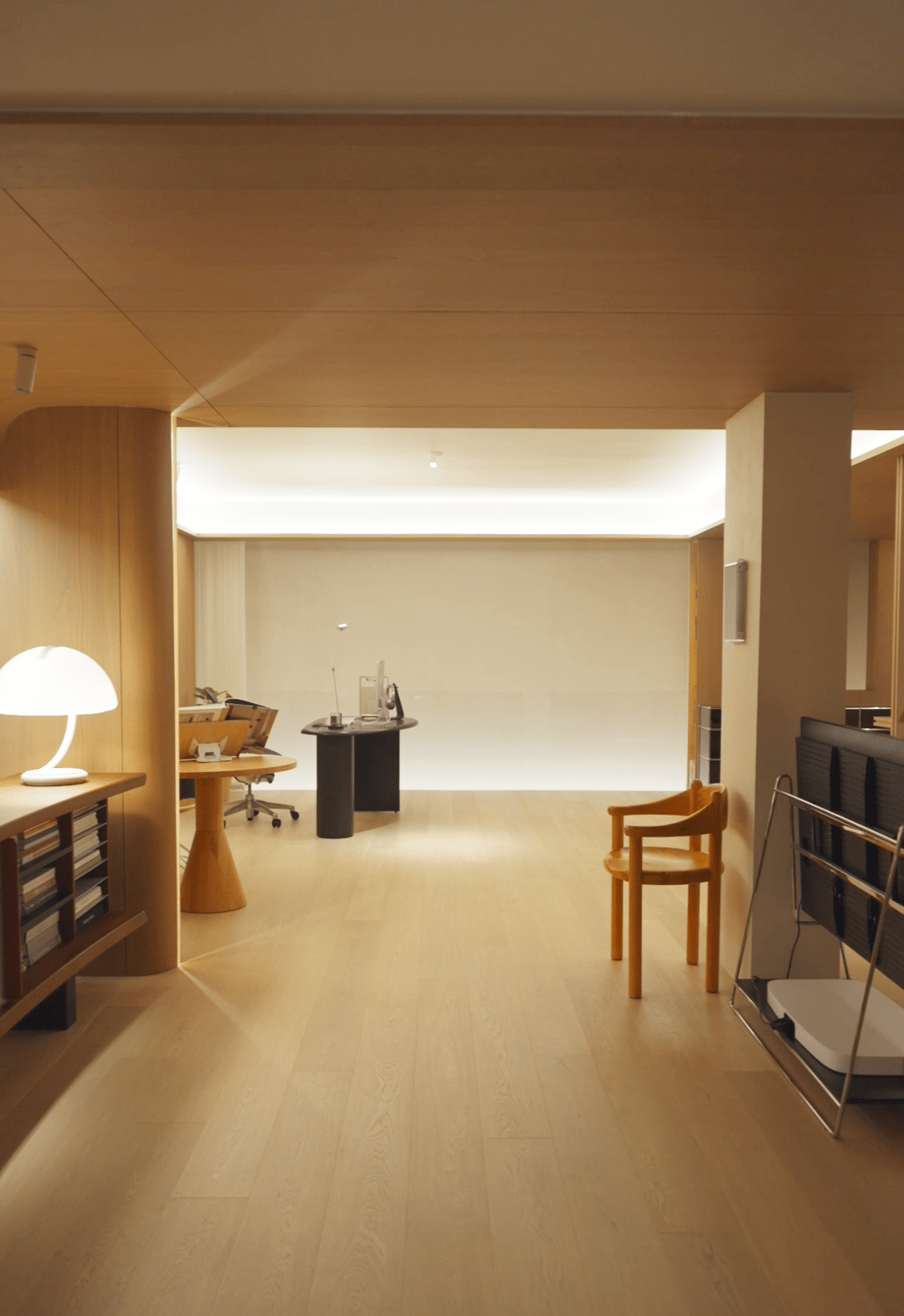 2 người bạn thân U40 rủ nhau về quê xây nhà dưỡng già, ở được 1 năm phải thốt lên: "Chúng tôi mất khả năng phân biệt thời gian" - Ảnh 3.