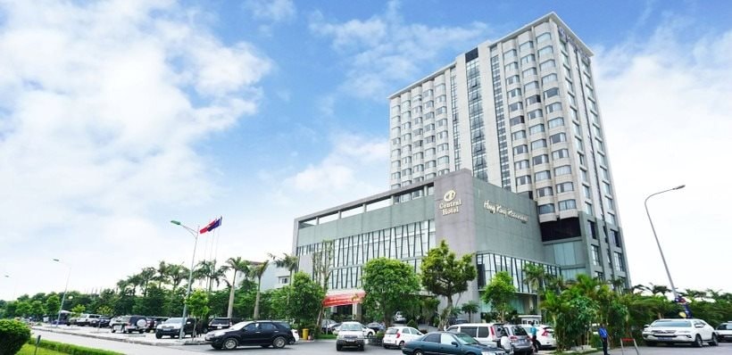 Đại gia U60 kín tiếng đứng sau khách sạn 5 sao 18 tầng đầu tiên ở Thanh Hóa, 'đánh chiếm' sang Quảng Ninh xây chuỗi 3 Đại gia U60 kín tiếng đứng sau khách sạn 5 sao 18 tầng đầu tiên ở Thanh Hóa, 'đánh chiếm' sang Quảng Ninh xây chuỗi