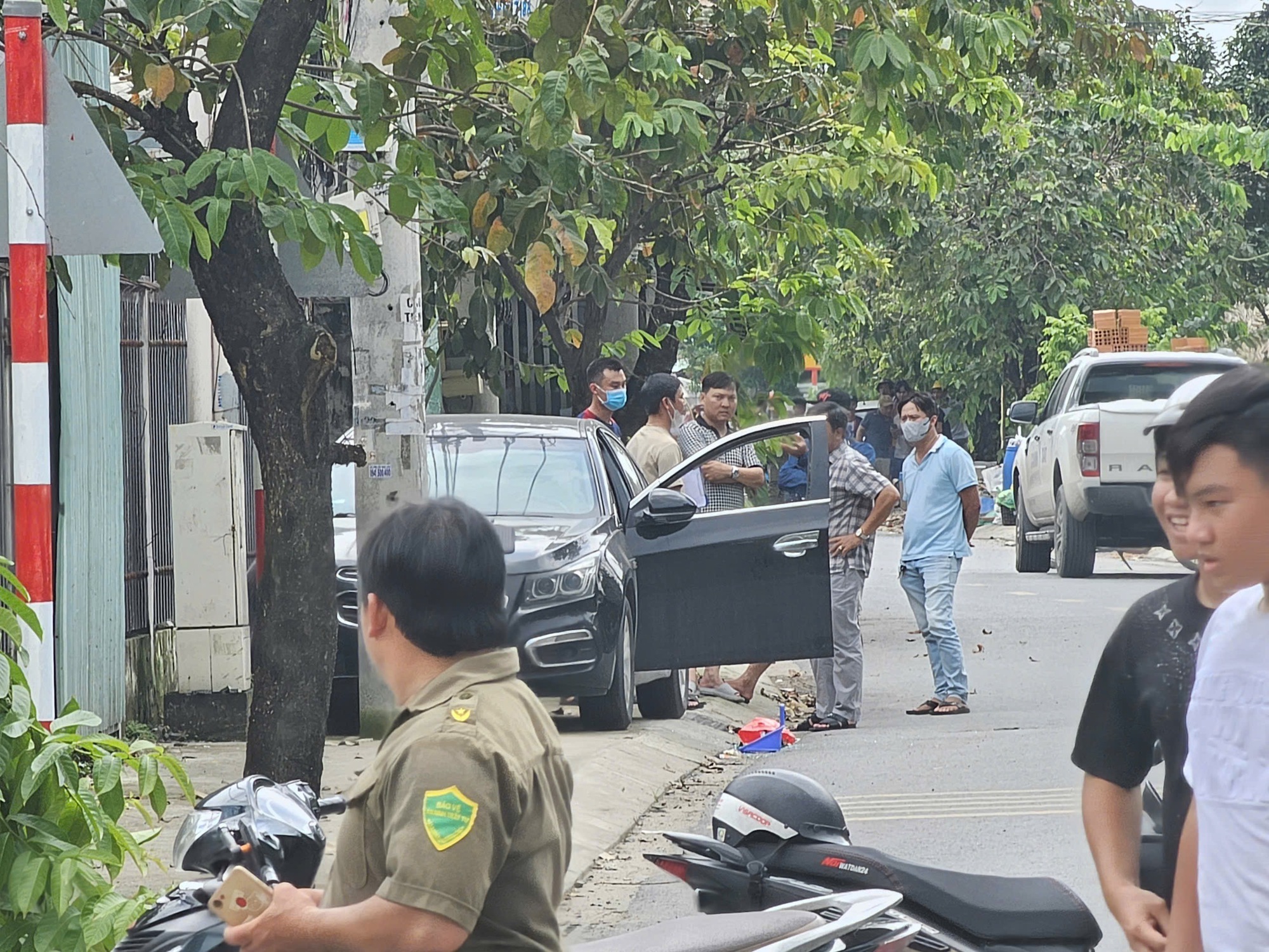 Vụ cô gái tử vong trong cốp xe ở TP.HCM: Lời khai của chủ ô tô hé lộ chi tiết không tưởng- Ảnh 1. Vụ cô gái tử vong trong cốp xe ở TP.HCM: Lời khai của chủ ô tô hé lộ chi tiết không tưởng- Ảnh 1.