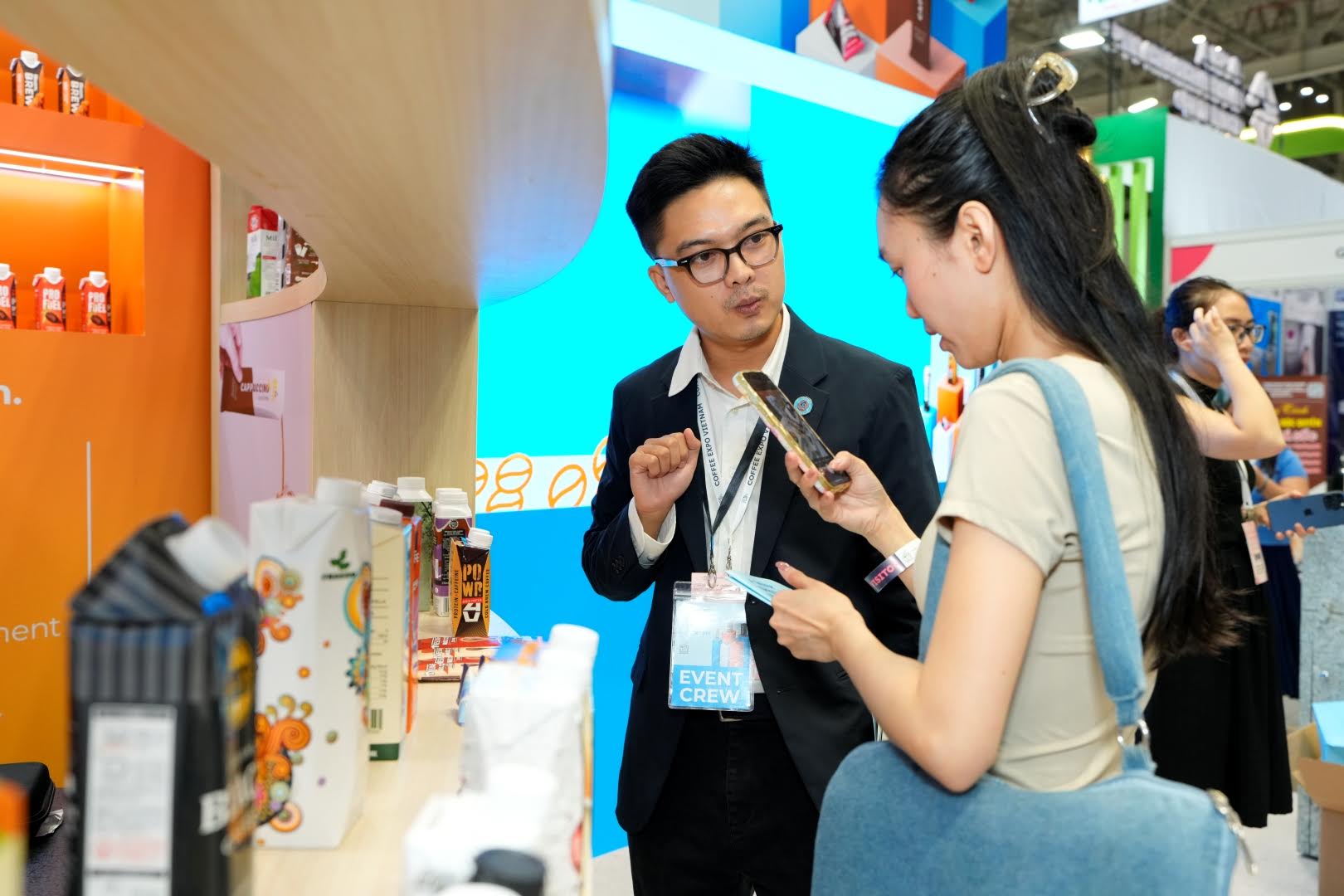 Tự động hóa và bao bì tái tạo - bộ đôi công nghệ giúp cà phê uống liền Việt Nam tăng tốc bền vững- Ảnh 2.