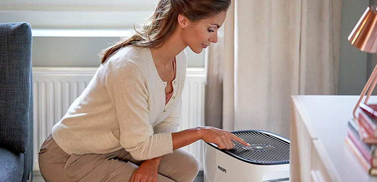 Tốn mấy triệu mua máy hút ẩm, tôi than trời vì 30 năm cuộc đời không biết những cách này sớm hơn - Ảnh 1.