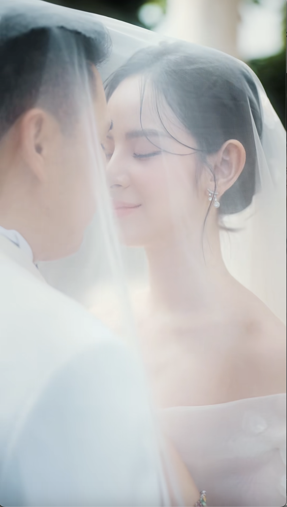 Thêm 1 mỹ nhân Việt công khai ảnh cưới với thiếu gia tập đoàn lớn!- Ảnh 8.