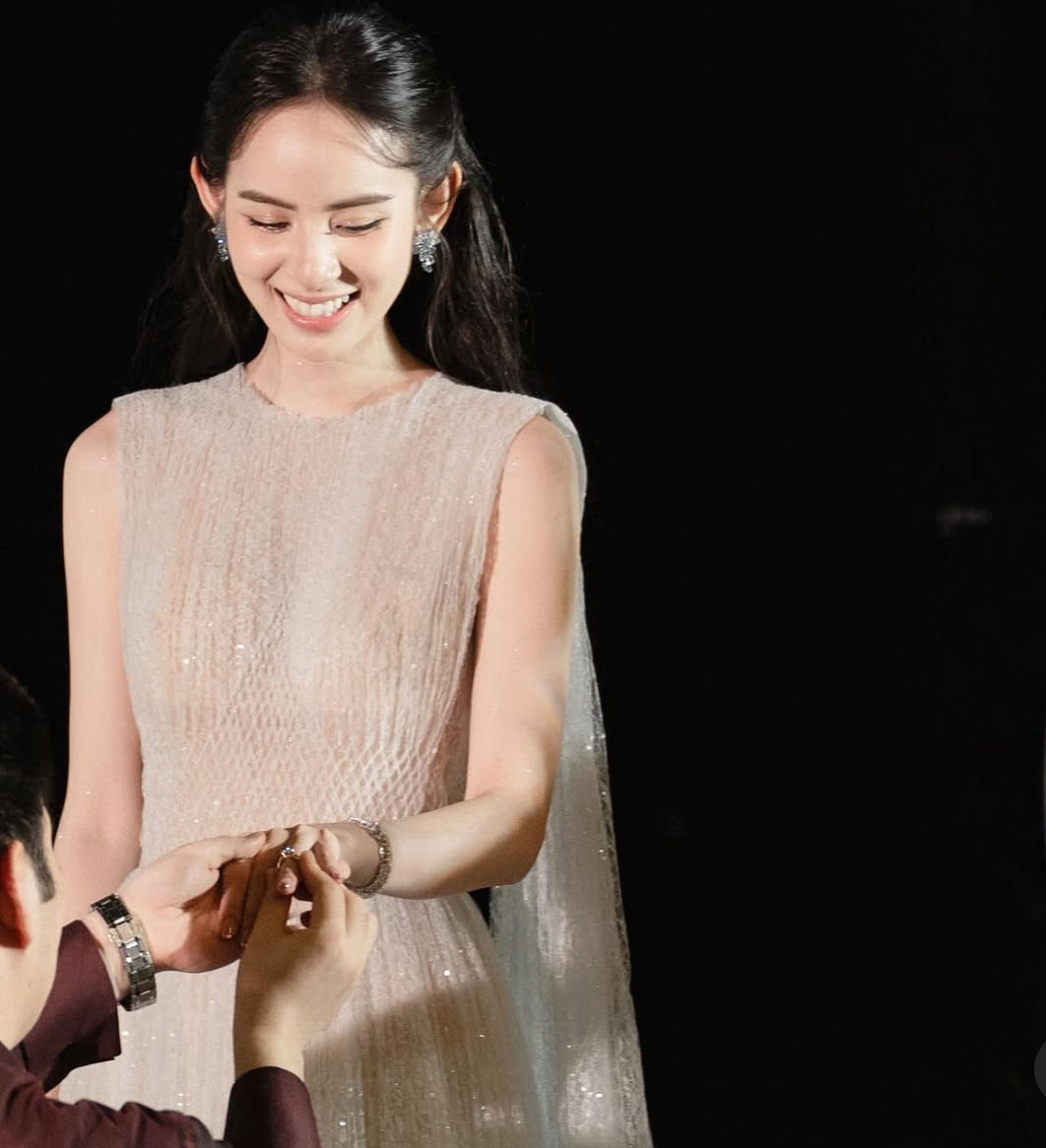 Thêm 1 mỹ nhân Việt công khai ảnh cưới với thiếu gia tập đoàn lớn!- Ảnh 10.