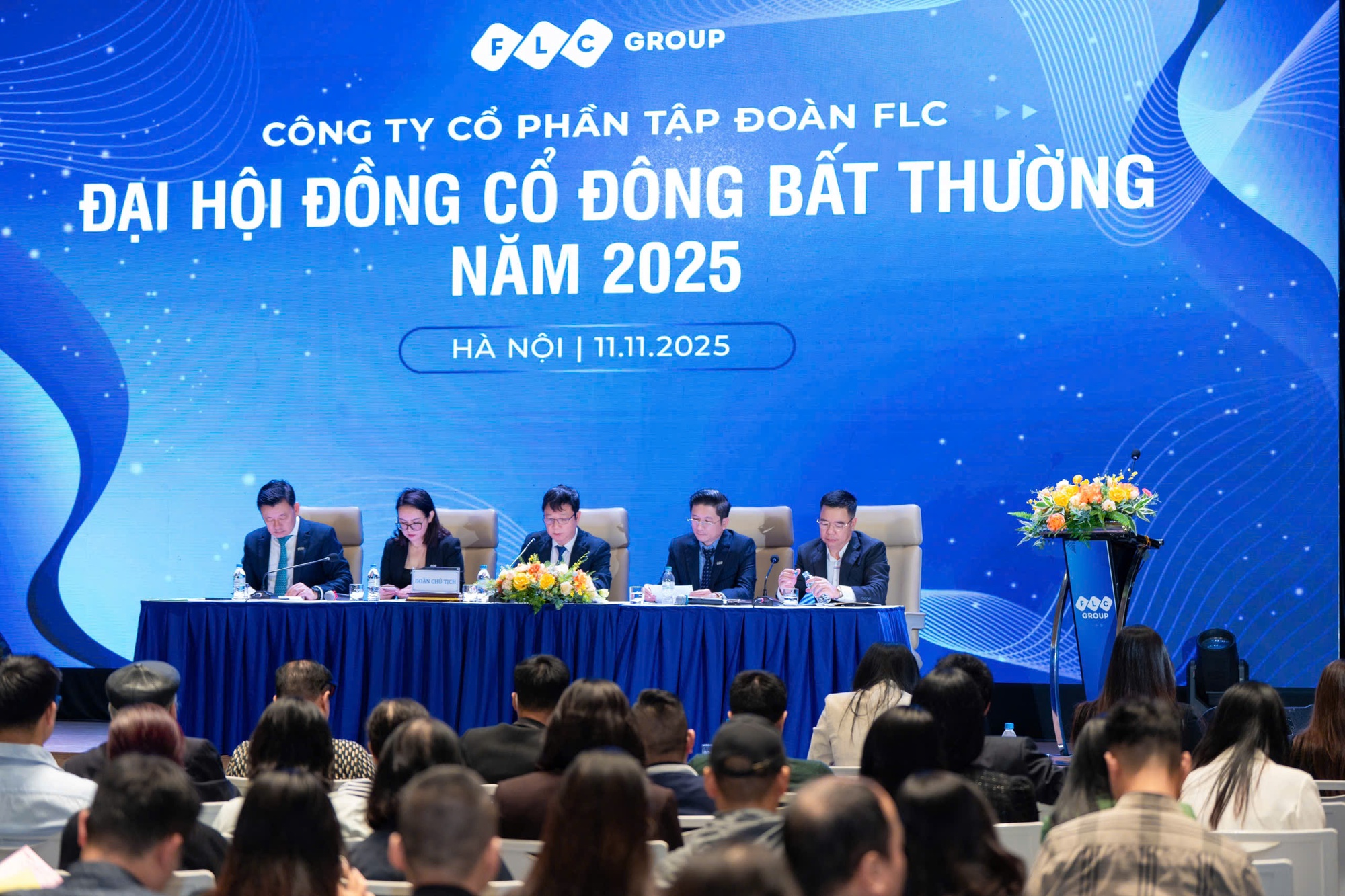 CEO FLC thừa nhận việc tiếp quản lại Bamboo Airways là không hề dễ dàng, sẽ báo cáo chi tiết về hướng phát triển giai đoạn 2025-2030 lên Thủ tướng Chính phủ- Ảnh 1. CEO FLC thừa nhận việc tiếp quản lại Bamboo Airways là không hề dễ dàng, sẽ báo cáo chi tiết về hướng phát triển giai đoạn 2025-2030 lên Thủ tướng Chính phủ- Ảnh 1.