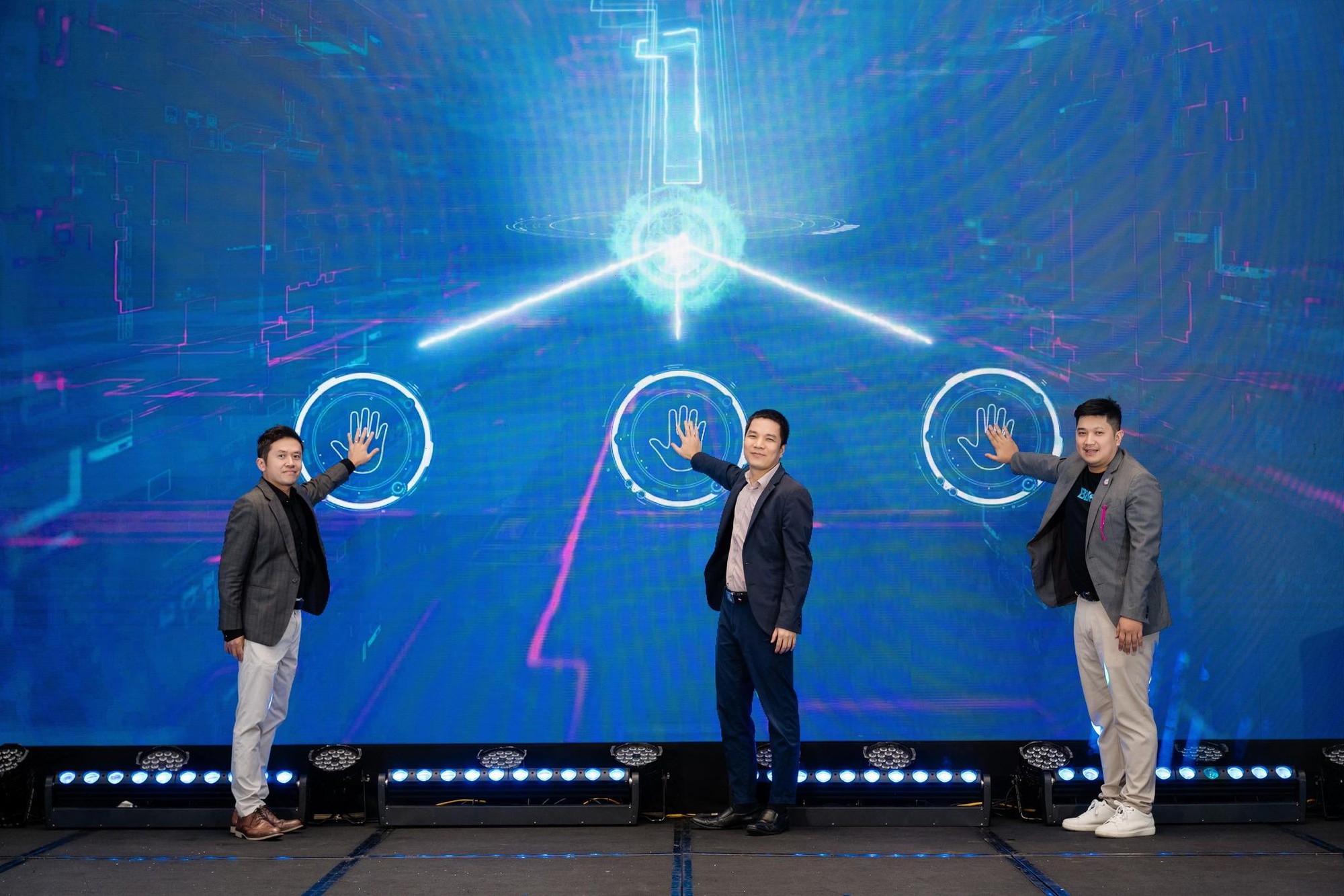 Hậu tối ưu chi phí: Contact Center BFSI chuyển từ “trung tâm chi phí” sang “trung tâm giá trị” - Ảnh 4. Hậu tối ưu chi phí: Contact Center BFSI chuyển từ “trung tâm chi phí” sang “trung tâm giá trị” - Ảnh 4.