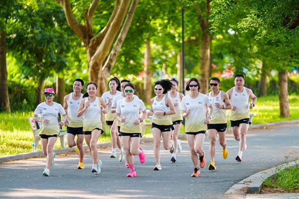 Lan tỏa “Bước chạy vì một Việt Nam vượt trội”, hàng chục ngàn người cùng Techcombank trao cơ hội bước đi cho trẻ em Việt - Ảnh 3.