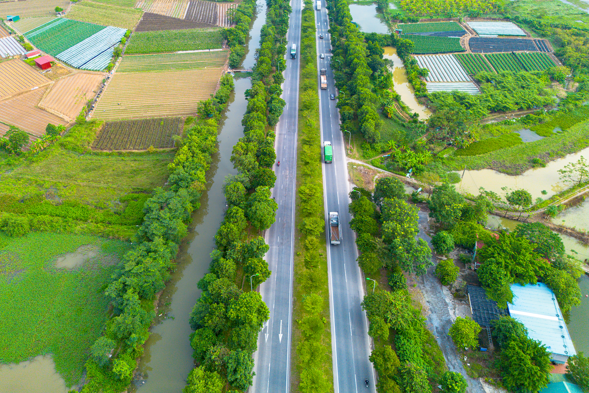 Cầu 2 tầng, cầu đắt nhất Hà Nội và loạt con đường kết nối...đang biến Mê Linh trở "điểm nóng" cho nhà đầu tư bất động sản cuối năm - Ảnh 7. Cầu 2 tầng, cầu đắt nhất Hà Nội và loạt con đường kết nối...đang biến Mê Linh trở "điểm nóng" cho nhà đầu tư bất động sản cuối năm - Ảnh 7.