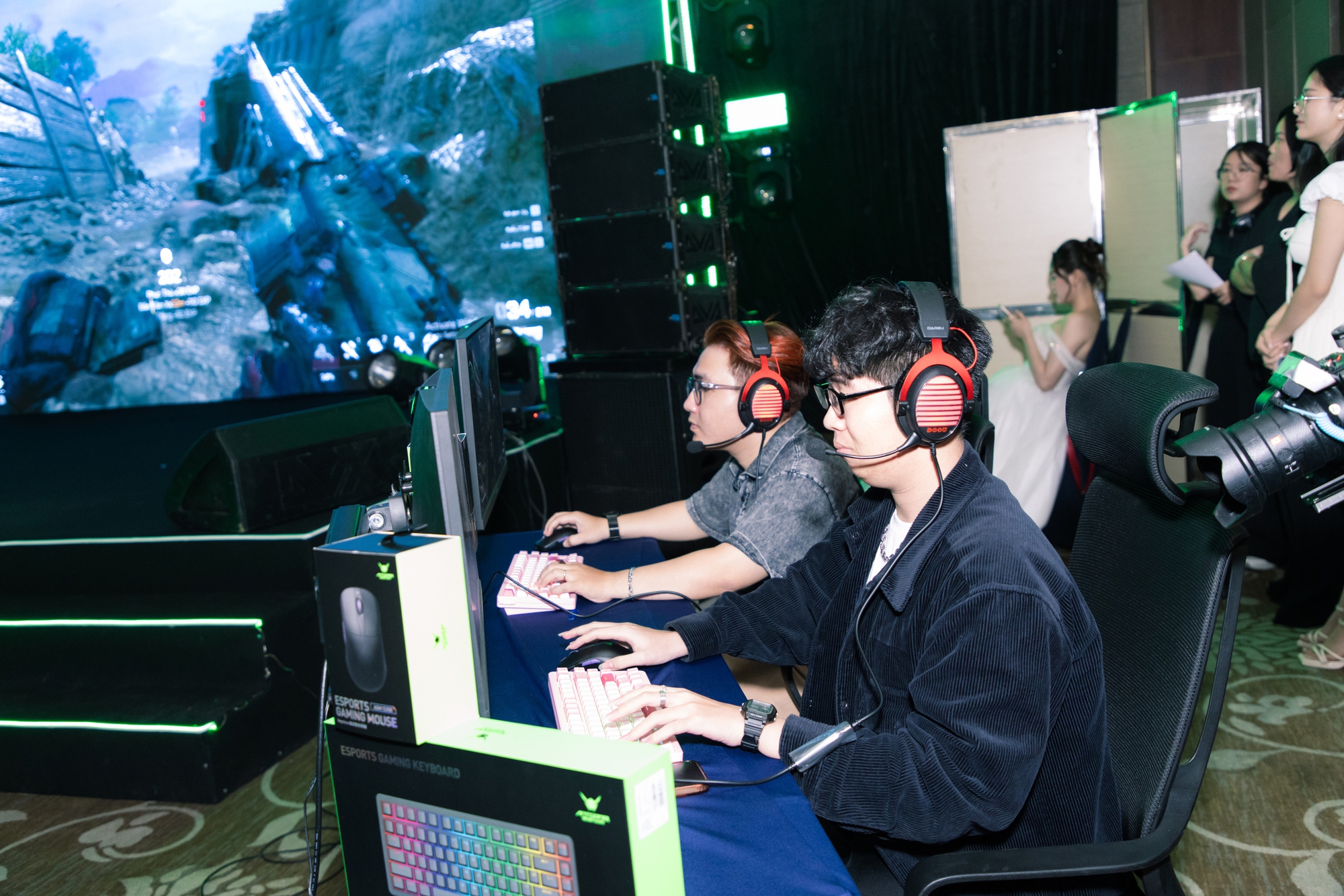 750Hz - ANTGAMER tuyên chiến mọi giới hạn của màn hình Gaming bằng cách nào?- Ảnh 2. 750Hz - ANTGAMER tuyên chiến mọi giới hạn của màn hình Gaming bằng cách nào?- Ảnh 2.