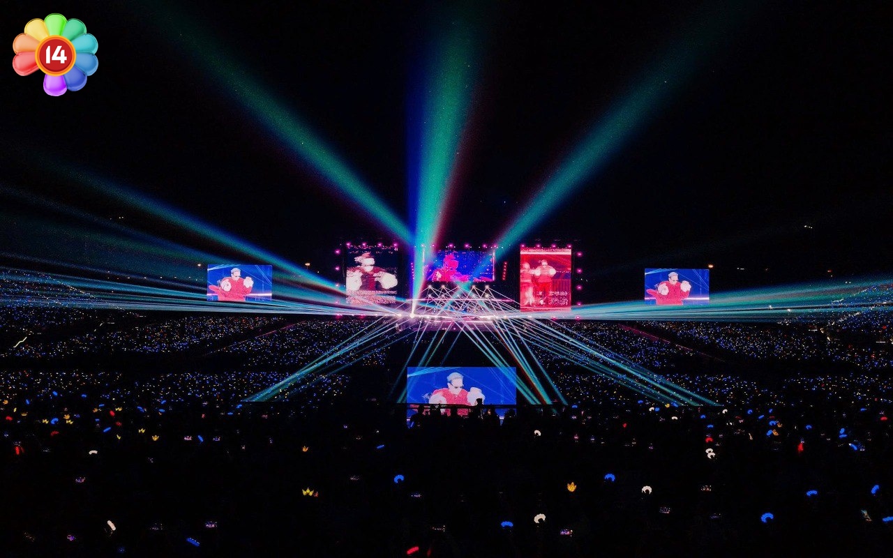 100 nghìn người đến concert G-DRAGON tại Hà Nội: Show quốc tế có lượng khán giả lớn nhất Việt Nam- Ảnh 5. 100 nghìn người đến concert G-DRAGON tại Hà Nội: Show quốc tế có lượng khán giả lớn nhất Việt Nam- Ảnh 5.