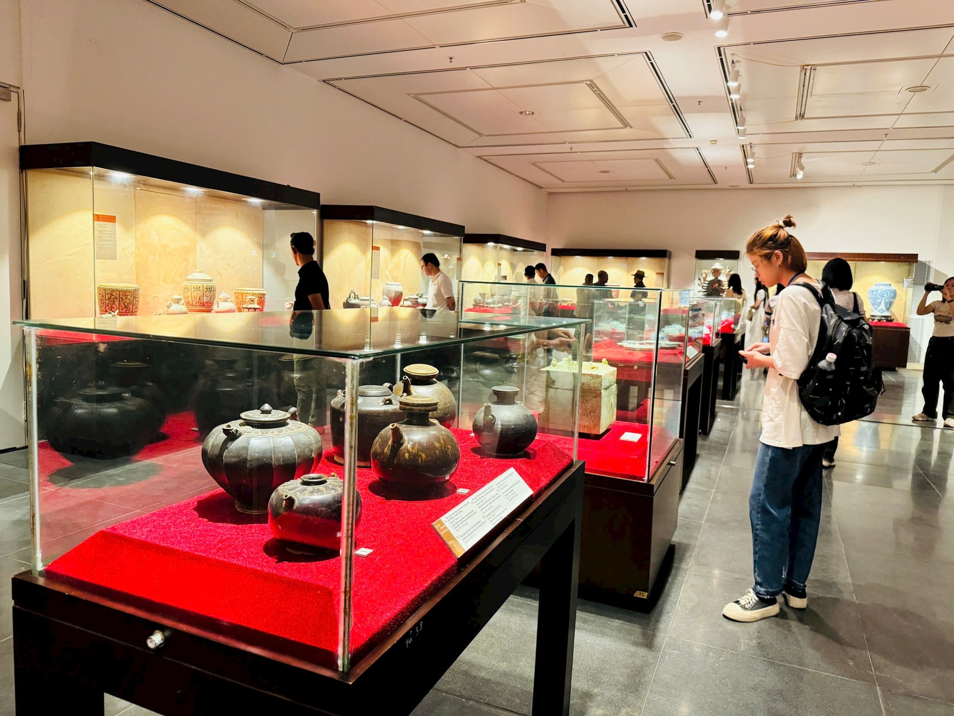 Phát hiện ngôi làng cổ dưới lòng đất ở Hà Nội: Chuyên gia khai quật tới 11 lần, chứa ‘báu vật’ 3.500 tuổi- Ảnh 12. Phát hiện ngôi làng cổ dưới lòng đất ở Hà Nội: Chuyên gia khai quật tới 11 lần, chứa ‘báu vật’ 3.500 tuổi- Ảnh 12.