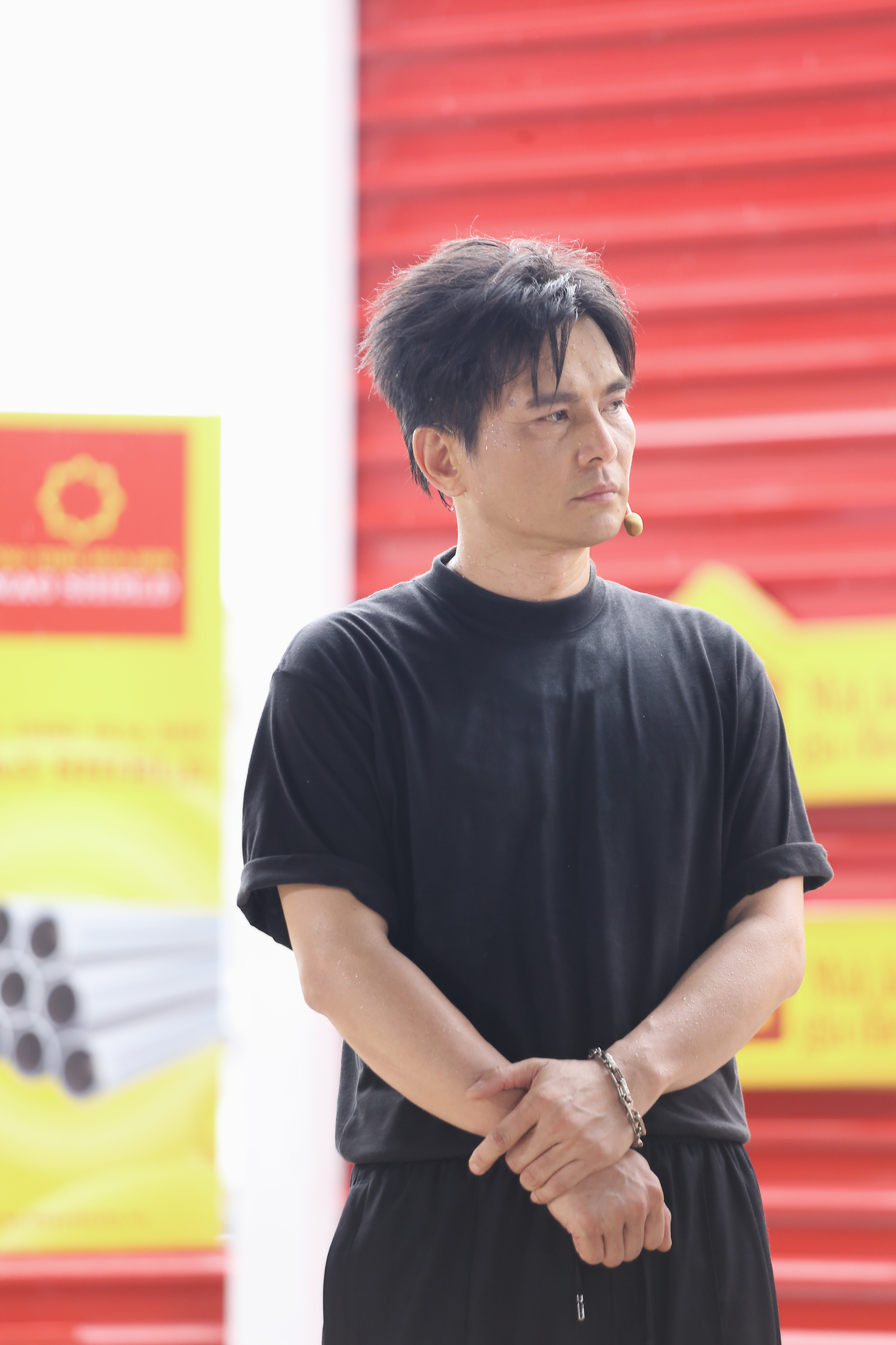 Nam ca sĩ không có đồng nào trong tay, giờ ở biệt phủ nghìn m2- Ảnh 3.