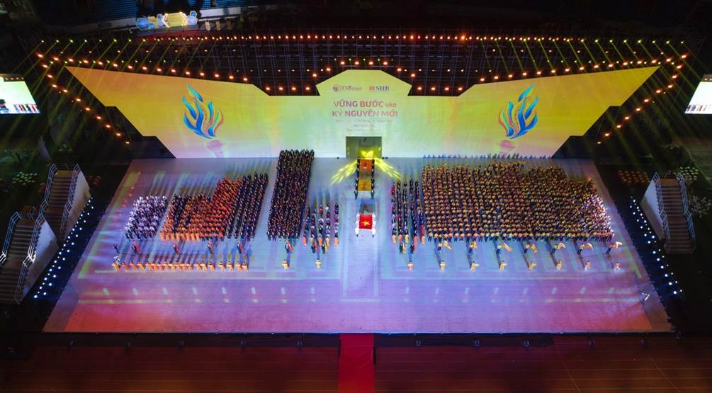 Tuổi 32 của “Ngân hàng hạnh phúc”: Tiếp nối - Đồng hành - Phát triển- Ảnh 3. Tuổi 32 của “Ngân hàng hạnh phúc”: Tiếp nối - Đồng hành - Phát triển- Ảnh 3.