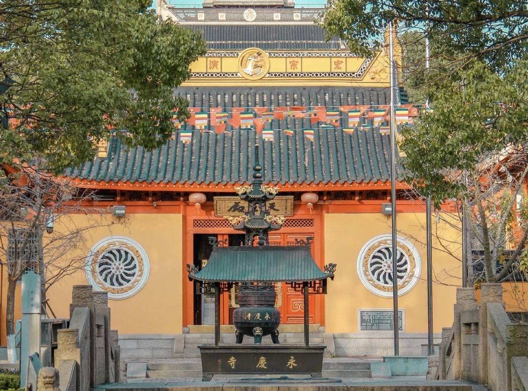 Cháy chùa trên núi Trung Quốc: Nghi do du khách, người dân cách nhiều km kể khoảnh khắc phát hiện lửa, - Ảnh 8. Cháy chùa trên núi Trung Quốc: Nghi do du khách, người dân cách nhiều km kể khoảnh khắc phát hiện lửa, - Ảnh 8.