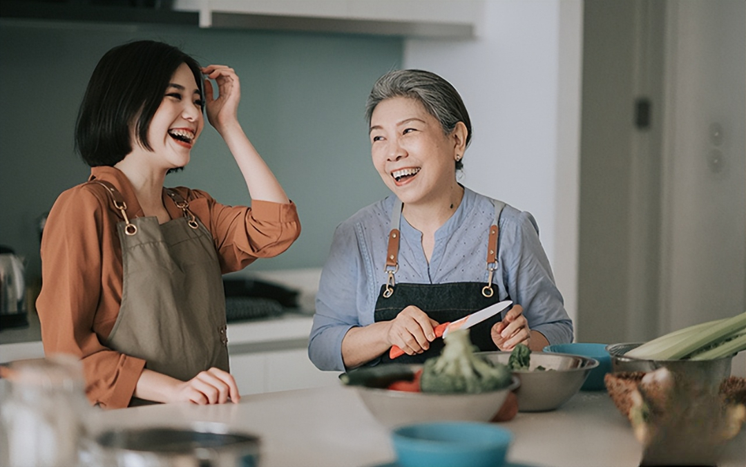 Về già muốn biết con cái có hiếu thảo không chỉ cần nhìn vào 3 việc này: Nếu có đủ thì xin chúc mừng, tuổi già viên mãn- Ảnh 2. Về già muốn biết con cái có hiếu thảo không chỉ cần nhìn vào 3 việc này: Nếu có đủ thì xin chúc mừng, tuổi già viên mãn- Ảnh 2.