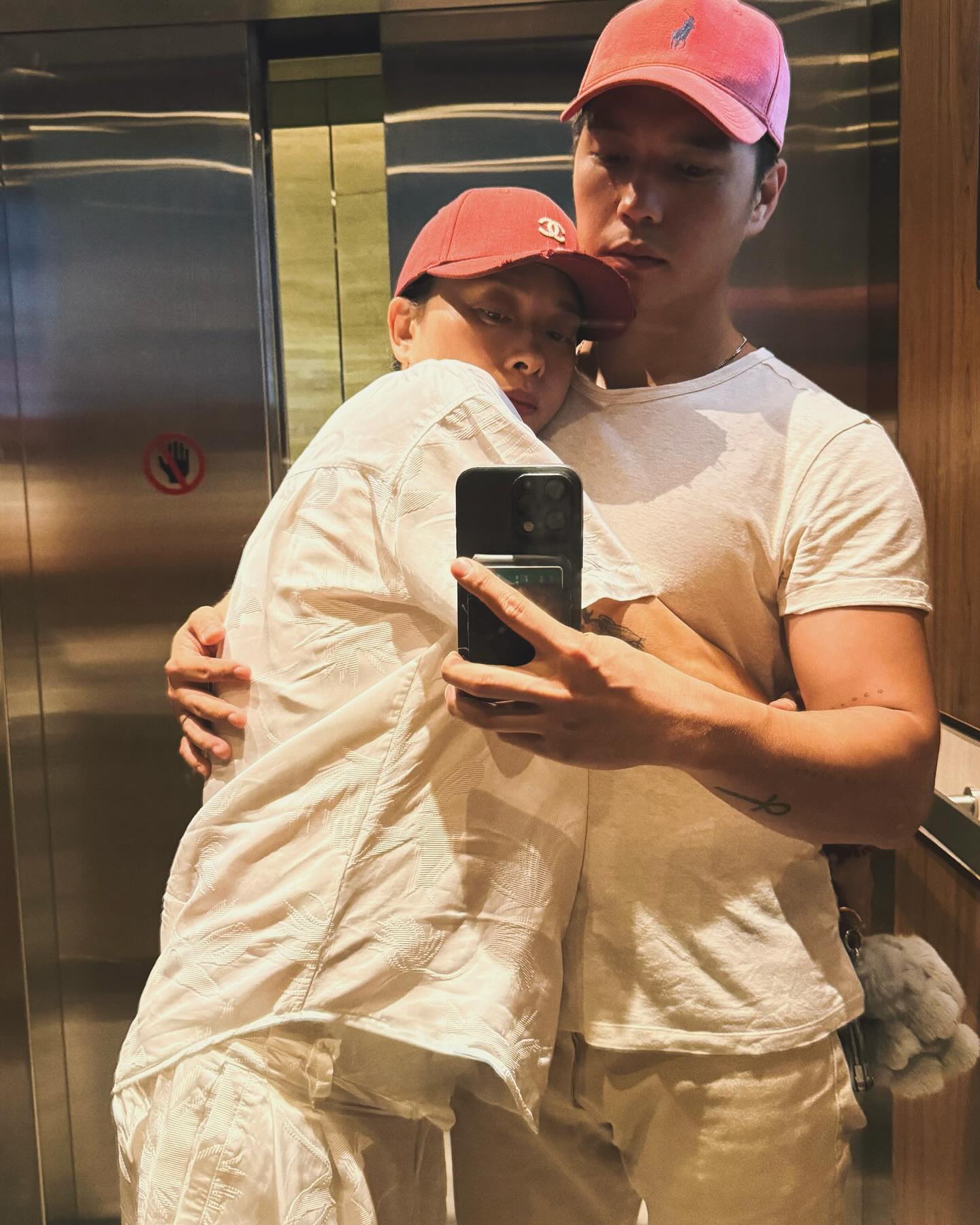 Thông báo nóng 377 chữ của Ngô Thanh Vân - Huy Trần - Ảnh 1.