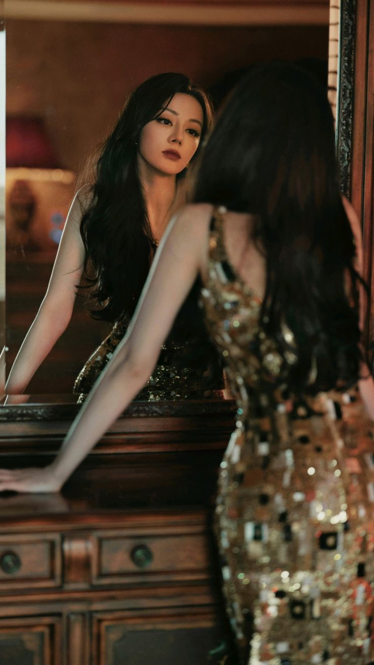 45 tuổi, tôi nhận ra: Phụ nữ không cần giữ chồng, chỉ cần giữ 2 thứ này, cả nhà tự khắc giàu mạnh- Ảnh 1. 45 tuổi, tôi nhận ra: Phụ nữ không cần giữ chồng, chỉ cần giữ 2 thứ này, cả nhà tự khắc giàu mạnh- Ảnh 1.