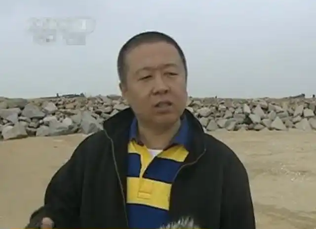 Bị chê cười vì ném 1,58 triệu tấn đá xuống biển trong 5 năm liên tiếp, người đàn ông kiếm được 185 tỷ đồng/năm nhờ “ngân hàng” dưới đại dương