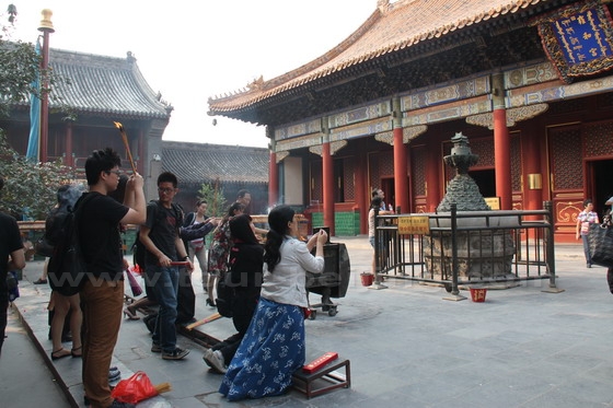 Cháy chùa trên núi Trung Quốc: Nghi do du khách, người dân cách nhiều km kể khoảnh khắc phát hiện lửa, - Ảnh 6. Cháy chùa trên núi Trung Quốc: Nghi do du khách, người dân cách nhiều km kể khoảnh khắc phát hiện lửa, - Ảnh 6.