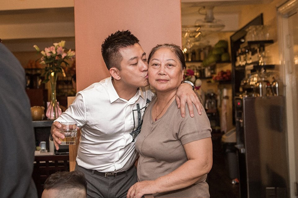 Mẹ ca sĩ Tuấn Hưng qua đời, Bằng Kiều cùng dàn sao Việt chia buồn- Ảnh 6. Mẹ ca sĩ Tuấn Hưng qua đời, Bằng Kiều cùng dàn sao Việt chia buồn- Ảnh 6.