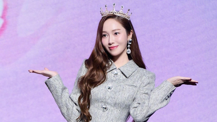 Sự hết thời của công chúa Kbiz: Bị cấm sóng thê thảm 10 năm, mới hoạt động đã bị kiện 50 tỷ- Ảnh 2. Sự hết thời của công chúa Kbiz: Bị cấm sóng thê thảm 10 năm, mới hoạt động đã bị kiện 50 tỷ- Ảnh 2.