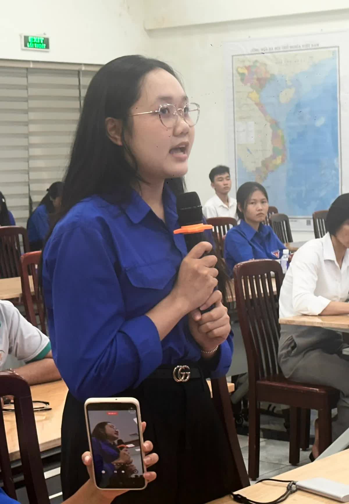 Giới trẻ nói gì về việc ngại kết hôn và sinh con?- Ảnh 6. Giới trẻ nói gì về việc ngại kết hôn và sinh con?- Ảnh 6.