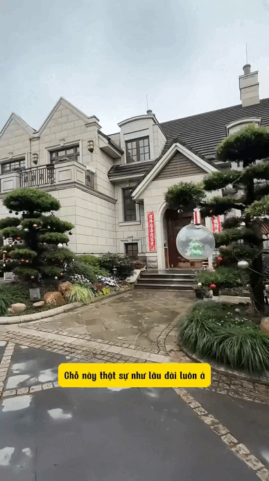 Phú bà sống trong biệt thự 185 tỷ: Lộng lẫy đến mức sang chấn thị giác, Google cạn từ khen Phú bà sống trong biệt thự 185 tỷ: Lộng lẫy đến mức sang chấn thị giác, Google cạn từ khen