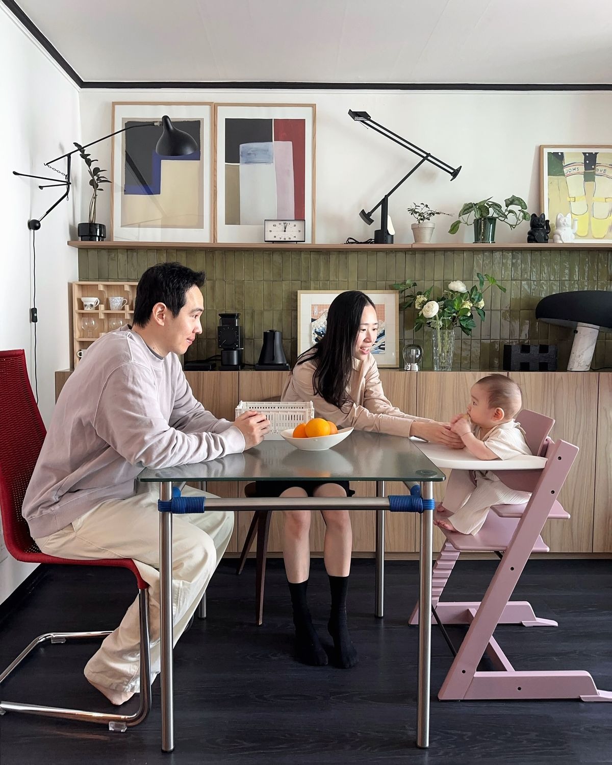 35 tuổi, thu nhập 30 triệu/tháng: Có nhà – có xe – có vàng mà tôi vẫn lo: Gia đình 4 người thế ổn chưa?- Ảnh 1. 35 tuổi, thu nhập 30 triệu/tháng: Có nhà – có xe – có vàng mà tôi vẫn lo: Gia đình 4 người thế ổn chưa?- Ảnh 1.