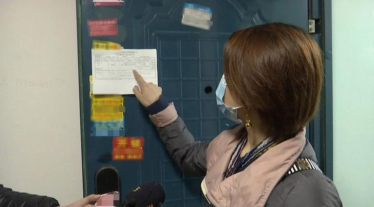 Mua nhà 2,6 tỷ đồng chưa kịp ở đã bị gia đình 8 người lạ “cướp” mất, chủ nhà chết sững- Ảnh 1. Mua nhà 2,6 tỷ đồng chưa kịp ở đã bị gia đình 8 người lạ “cướp” mất, chủ nhà chết sững- Ảnh 1.