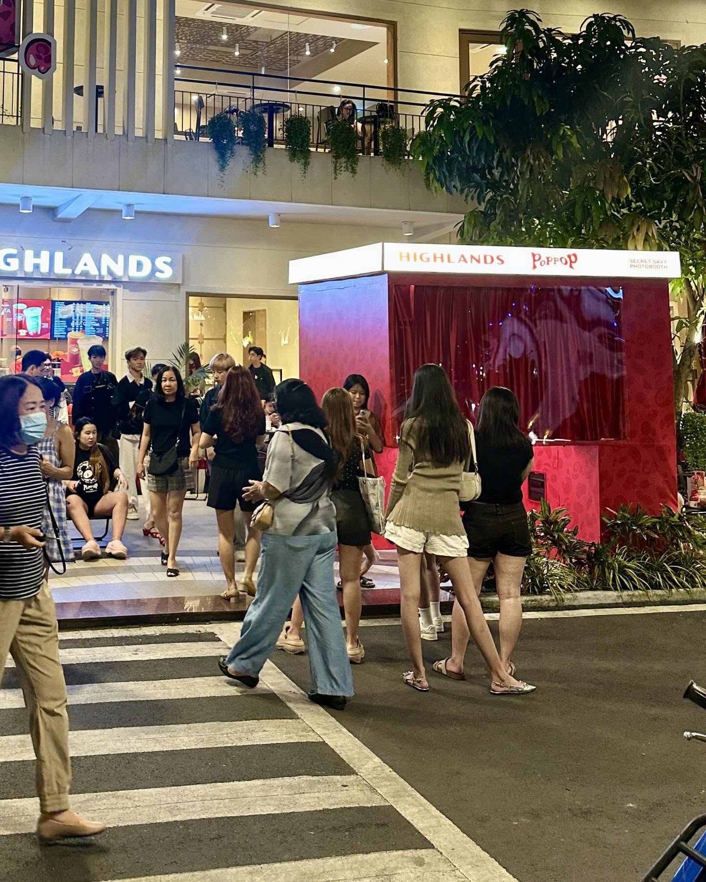Highlands Coffee đang toan tính gì khi đặt photobooth tại chi nhánh Drive Thru? - Ảnh 7.