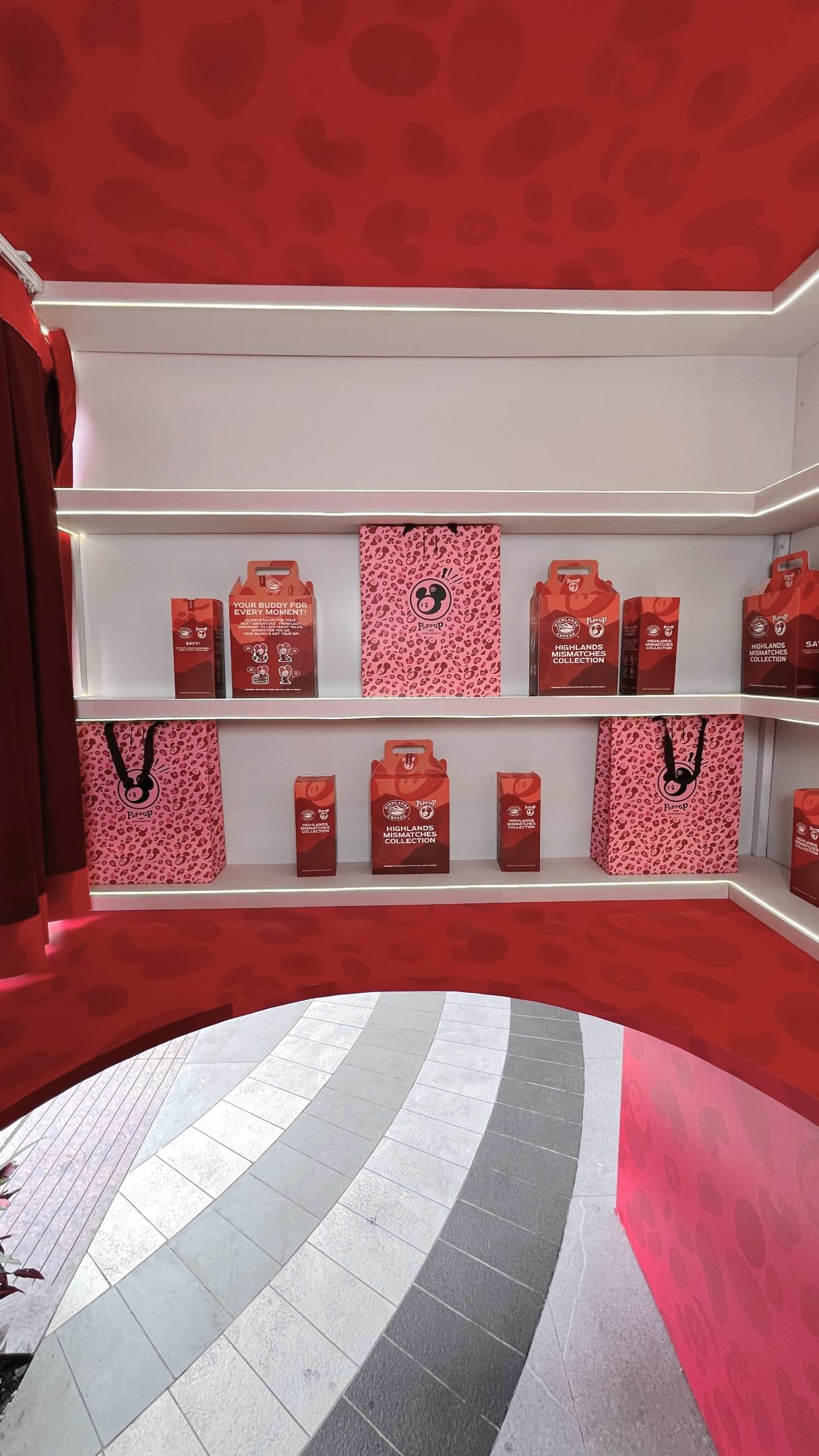 Highlands Coffee đang toan tính gì khi đặt photobooth tại chi nhánh Drive Thru? - Ảnh 5.