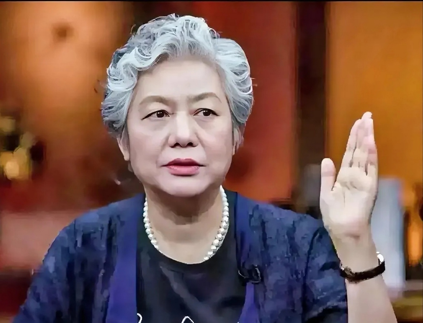 Giáo sư nổi tiếng nói thẳng: Trẻ không có tương lai thường có 3 biểu hiện khi ăn, cần uốn nắn sớm- Ảnh 1. Giáo sư nổi tiếng nói thẳng: Trẻ không có tương lai thường có 3 biểu hiện khi ăn, cần uốn nắn sớm- Ảnh 1.