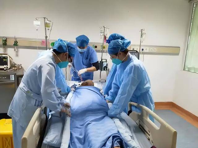 Một người đàn ông tử vong thương tâm do thiếu kali! Bác sĩ khuyên: Thà ăn ít 1 món còn hơn thiếu món giàu kali- Ảnh 1. Một người đàn ông tử vong thương tâm do thiếu kali! Bác sĩ khuyên: Thà ăn ít 1 món còn hơn thiếu món giàu kali- Ảnh 1.