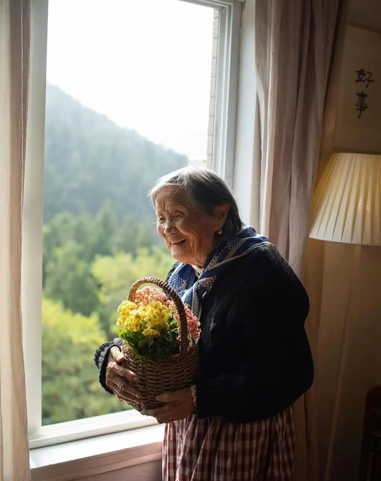 Ngôi nhà của bà cụ 92 tuổi gây xúc động: Như bước ra như hoạt hình Ghibli, góc nào cũng chữa lành- Ảnh 1. Ngôi nhà của bà cụ 92 tuổi gây xúc động: Như bước ra như hoạt hình Ghibli, góc nào cũng chữa lành- Ảnh 1.