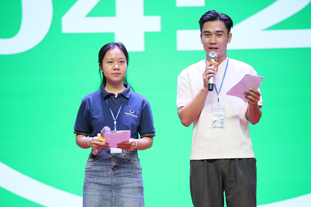 Sinh viên Phenikaa ví xe xăng như "Nokia 1280 thời chưa chịu nâng cấp": Sân chơi Green Voices nóng hơn dự đoán - Ảnh 3.